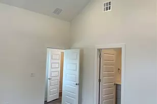 6901 Carver Ave, Austin, TX 78752 - Photo 16