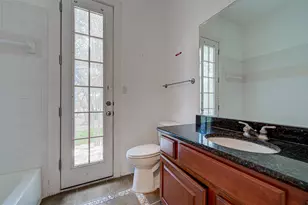 5701 Laguna Cliff Ln, Austin, TX 78734 - Photo 18