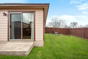 5811 Viewpoint Dr, Austin, TX 78744 - Photo 26