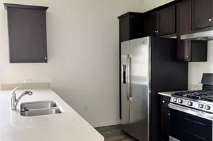 7501 Ivy Trellis Trl, Del Valle, TX 78617 - Photo 4