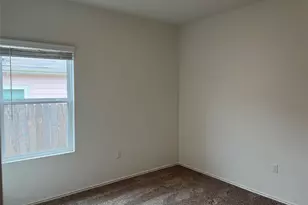 7501 Ivy Trellis Trl, Del Valle, TX 78617 - Photo 14