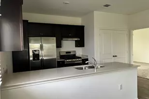 7501 Ivy Trellis Trl, Del Valle, TX 78617 - Photo 6