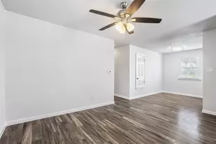 7415 Vintage Hills Dr, Austin, TX 78723 - Photo 8