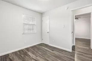 7415 Vintage Hills Dr, Austin, TX 78723 - Photo 14