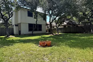 8300 Alvin High Ln, Austin, TX 78729 - Photo 20