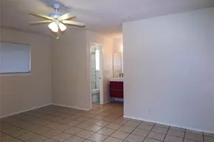 308 Golden Oaks Dr, Georgetown, TX 78628 - Photo 18