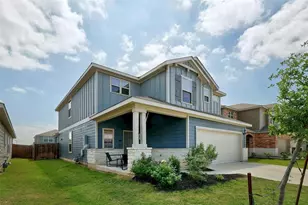 516 Hugenot Wy, Georgetown, TX 78626 - Photo 2