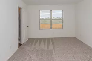 509 Greatest Gift Wy, Jarrell, TX 76537 - Photo 16
