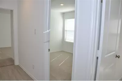 128 Hasty Heart Court, Jarrell, TX 76537 - Photo 6