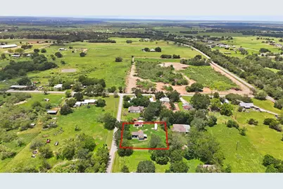 148 Brenham Street, McDade, TX 78650 - Photo 28