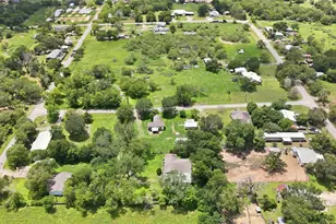 148 Brenham St, McDade, TX 78650 - Photo 30