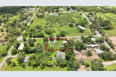 148 Brenham Street, McDade, TX 78650 - Photo 32