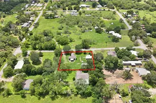 148 Brenham St, McDade, TX 78650 - Photo 32