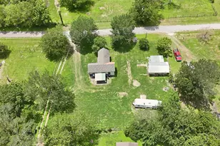 148 Brenham St, McDade, TX 78650 - Photo 20