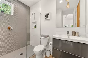 6403 Hickman Ave, Austin, TX 78723 - Photo 28
