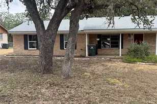 1005 Hazelton St, San Marcos, TX 78666 - Photo 1