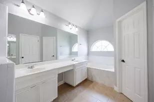 1700 Fort Grant Dr, Round Rock, TX 78665 - Photo 8