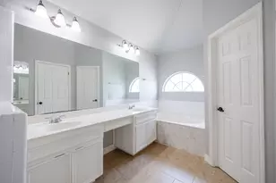 1700 Fort Grant Dr, Round Rock, TX 78665 - Photo 14