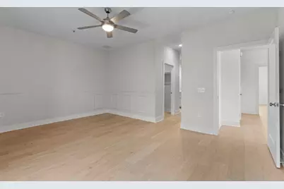 2827 Manor Road #2201, Austin, TX 78722 - Photo 24
