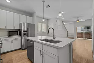 2827 Manor Rd, Austin, TX 78722 - Photo 14