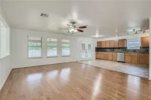 1105 Fox Sparrow Cove, Pflugerville, TX 78660 - Photo 6