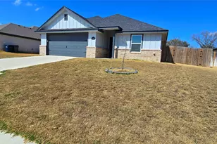 136 Mike Warner Dr, Burnet, TX 78611 - Photo 1
