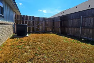 136 Mike Warner Dr, Burnet, TX 78611 - Photo 28