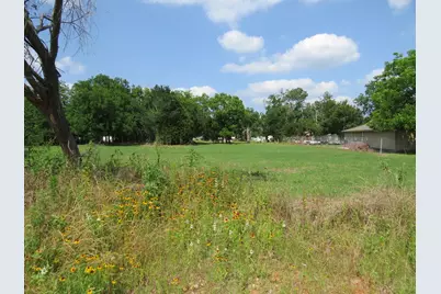 307 Peach, Rockdale, TX 76567 - Photo 4