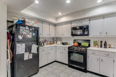2713 Tether Trail, Austin, TX 78704 - Photo 12