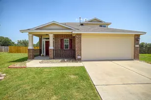 410 S Hunting Lodge Ln, Bastrop, TX 78602 - Photo 1