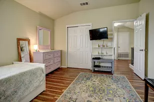 410 S Hunting Lodge Ln, Bastrop, TX 78602 - Photo 22