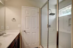410 S Hunting Lodge Ln, Bastrop, TX 78602 - Photo 18