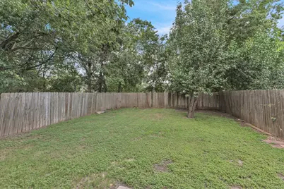 8713 Pineridge Drive, Austin, TX 78729 - Photo 20