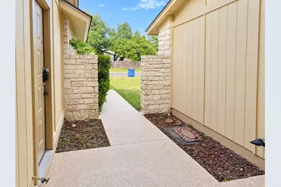 8713 Pineridge Drive #A & B, Austin, TX 78729 - Photo 2
