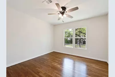 7611 Oak Hedge Place, Austin, TX 78745 - Photo 22