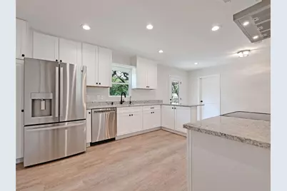 7611 Oak Hedge Place, Austin, TX 78745 - Photo 10