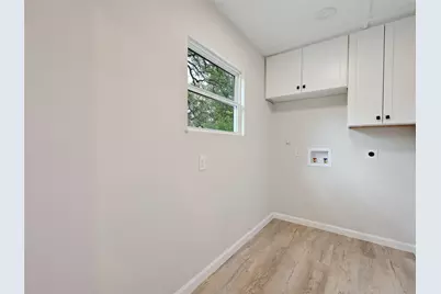 7611 Oak Hedge Place, Austin, TX 78745 - Photo 14