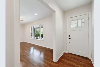 7611 Oak Hedge Place, Austin, TX 78745 - Photo 8