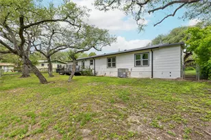 7611 Oak Hedge Pl, Austin, TX 78745 - Photo 26