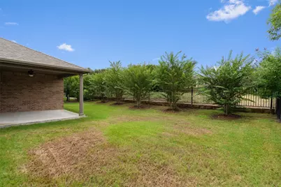 511 Davis Mountain Circle, Georgetown, TX 78633 - Photo 32