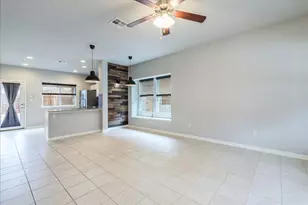 126 Wainscot Oak Wy, San Marcos, TX 78666 - Photo 4
