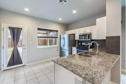 126 Wainscot Oak Way, San Marcos, TX 78666 - Photo 8