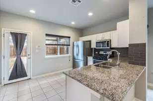 126 Wainscot Oak Wy, San Marcos, TX 78666 - Photo 8