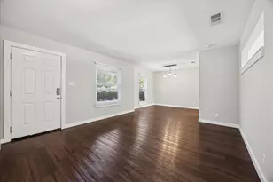 9711 Marlborough Dr, Austin, TX 78753 - Photo 2