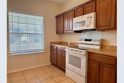 11606 Hereford Street, Manor, TX 78653 - Photo 4