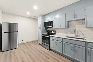 2109 W Avenue B, Temple, TX 76504 - Photo 16