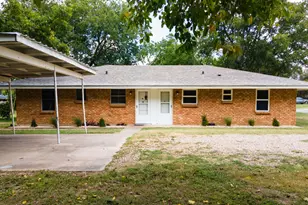 2109 W Avenue B, Temple, TX 76504 - Photo 26