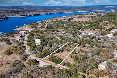 21808 Mockingbird Street, Lago Vista, TX 78645 - Photo 2