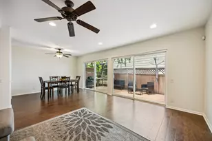 2704 San Pedro St, Austin, TX 78705 - Photo 2