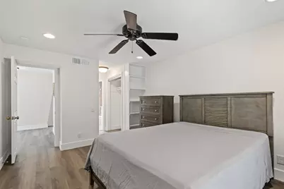2704 San Pedro Street #16, Austin, TX 78705 - Photo 22